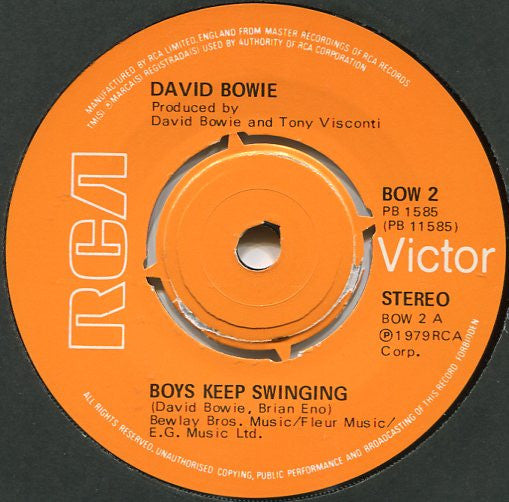 David Bowie - Boys Keep Swinging (7", Single, Pus)