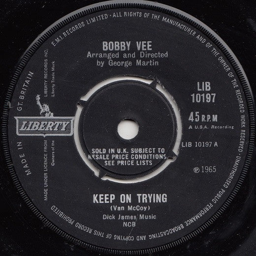 Bobby Vee - Keep On Trying (7", Single, Mono)