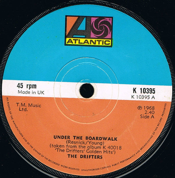 The Drifters - Under The Boardwalk (7", Sol)