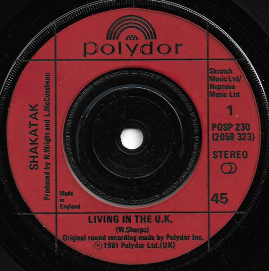 Shakatak - Living In The U.K. (7", Single, Red)