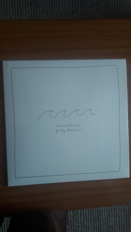 Family Selection Box - Here Comes the Wave (LP, Album, Tra)