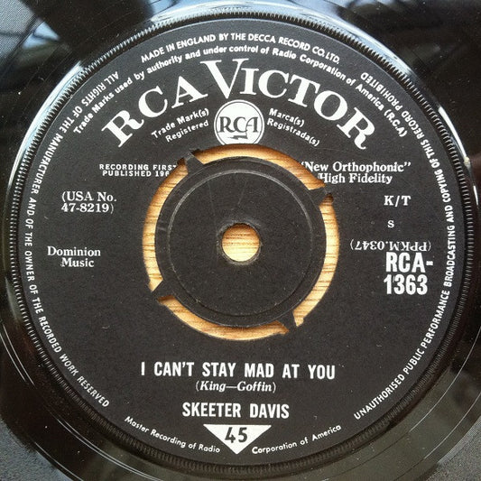 Skeeter Davis - I Can't Stay Mad At You / It Was Only A Heart (7", Single)
