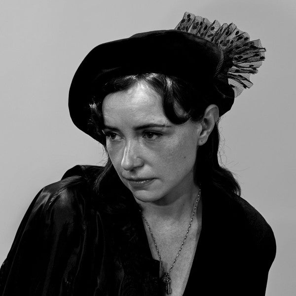 Laura Groves - Radio Red (LP, Album)