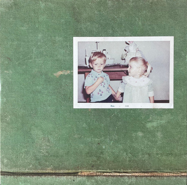 Ain't (3) - Pirouette / Jude (7", Single, Ltd)