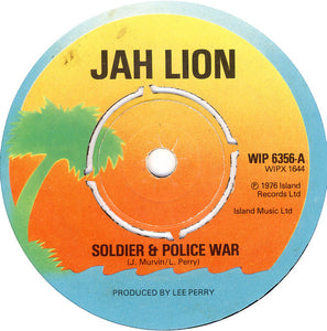 Jah Lion  / Glen Dacasta* - Soldier & Police War / Magic Touch (7", 4 P)