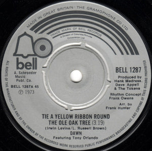 Dawn (5) Featuring Tony Orlando - Tie A Yellow Ribbon Round The Ole Oak Tree (7", Single)