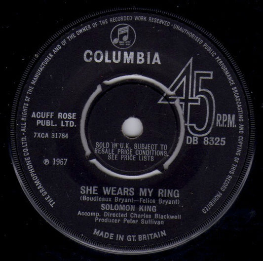 Solomon King - She Wears My Ring (7", Single, Kno)