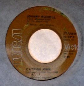 Johnny Russell (2) - Catfish John / Promises Of Your Love (7")
