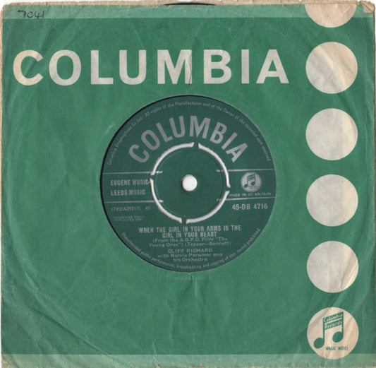 Cliff Richard With Norrie Paramor And His Orchestra / Cliff Richard And The Shadows* - When The Girl In Your Arms Is The Girl In Your Heart / Got A Funny Feeling (7", Single)