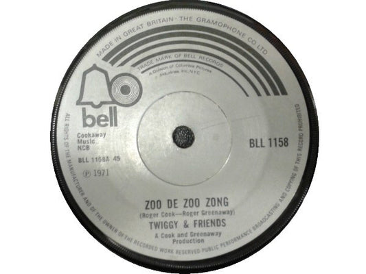 Twiggy (2) - Zoo De Zoo Zong (7", Single)
